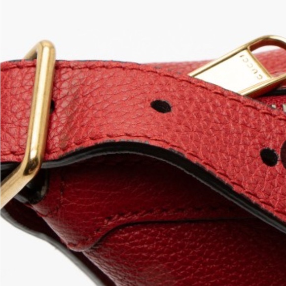 Gucci leather logo half moon hobo in red - Picture 4 of 12